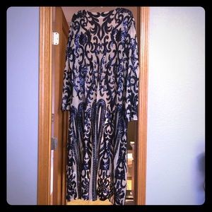 FLASHY Nude and blue sequence duster
